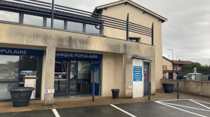 Local commercial à louer à Crêches sur Saône, visibilité exceptionnelle sur la Route Nationale - Offre immobilière - Arthur Loyd